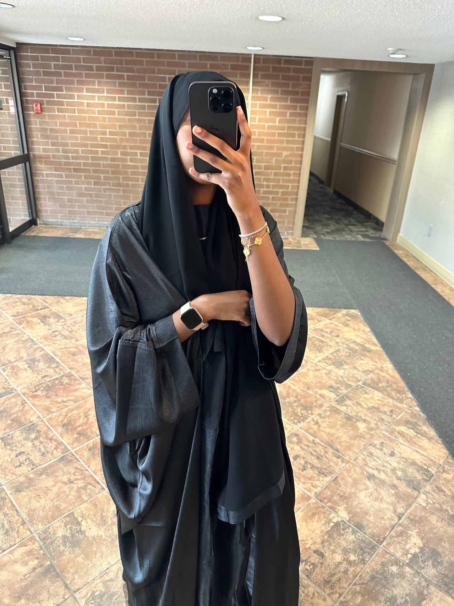 Lumi Abaya Set - Black