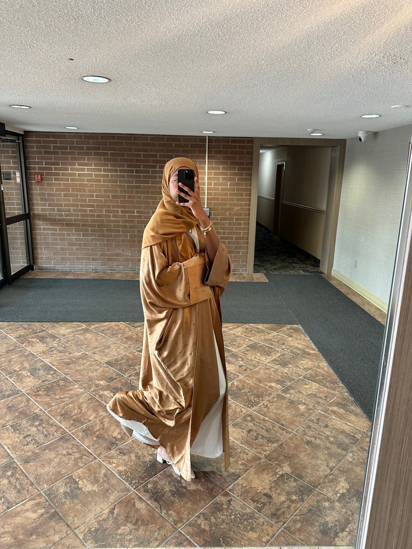 Leena - Abaya Set