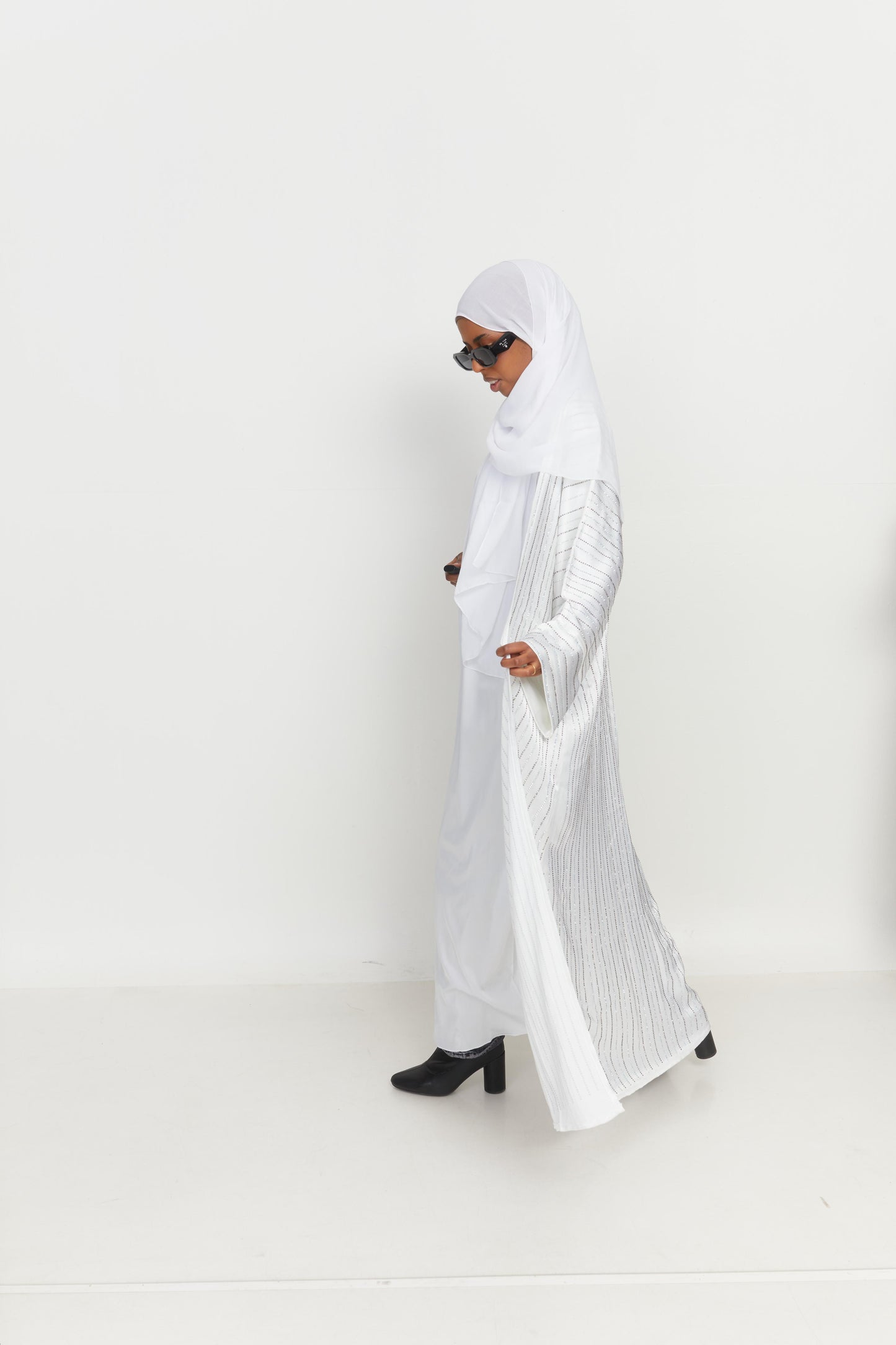 White Sparkle Abaya Set (Double sided jems)