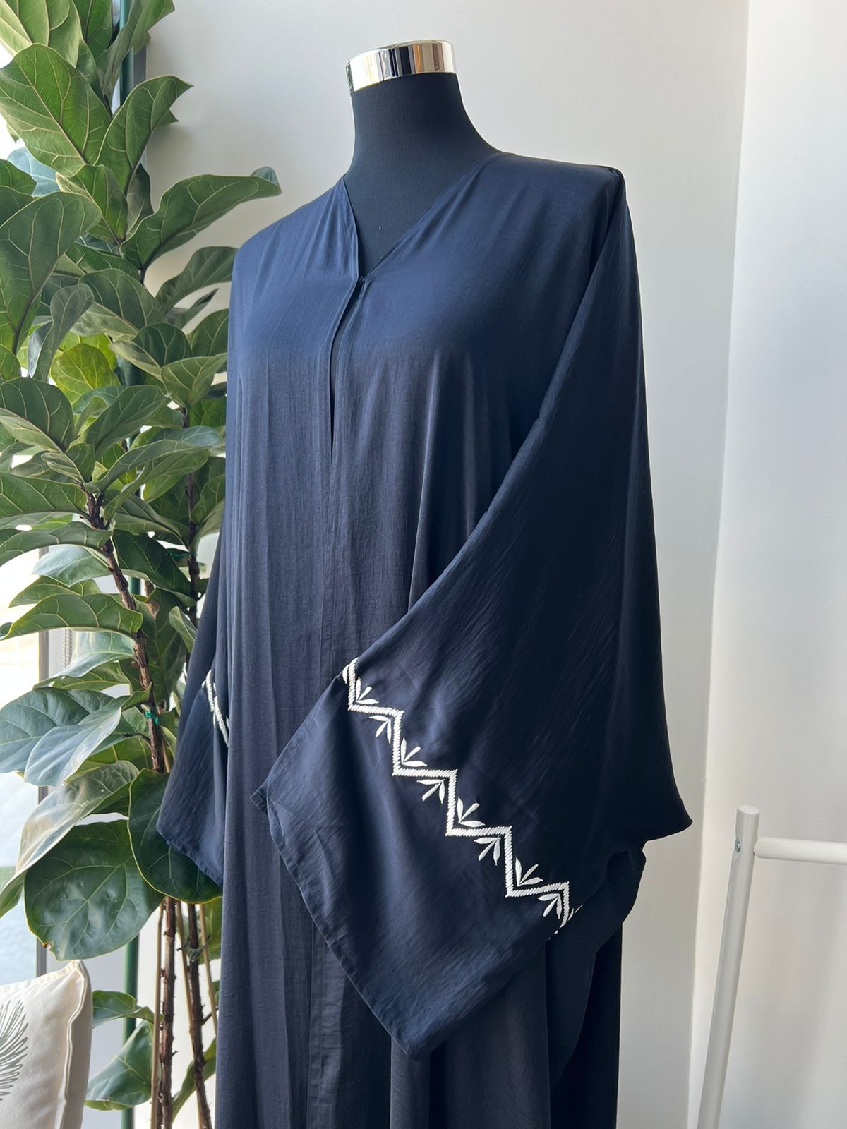 ocean views abaya