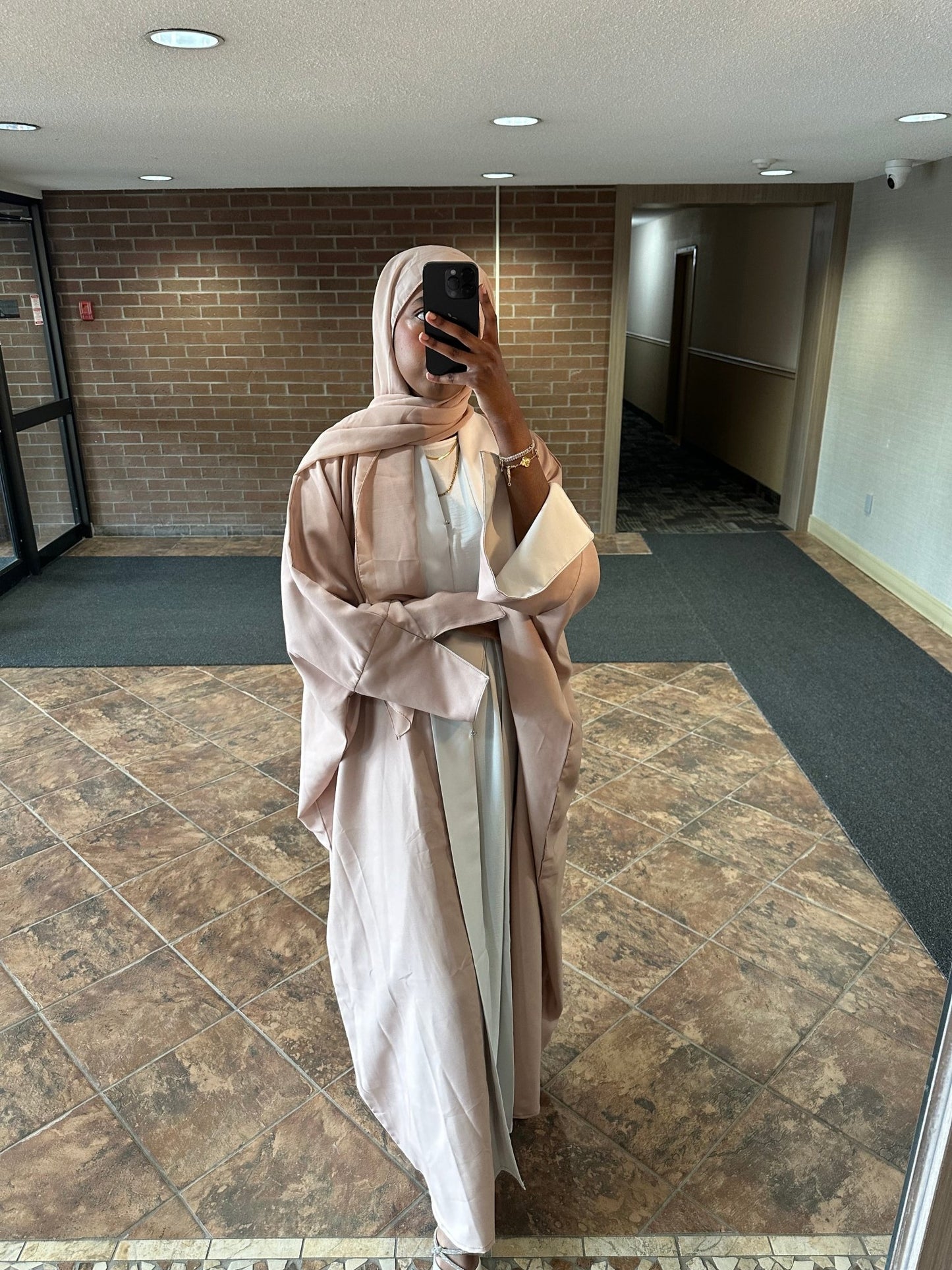 Puff Pink Abaya